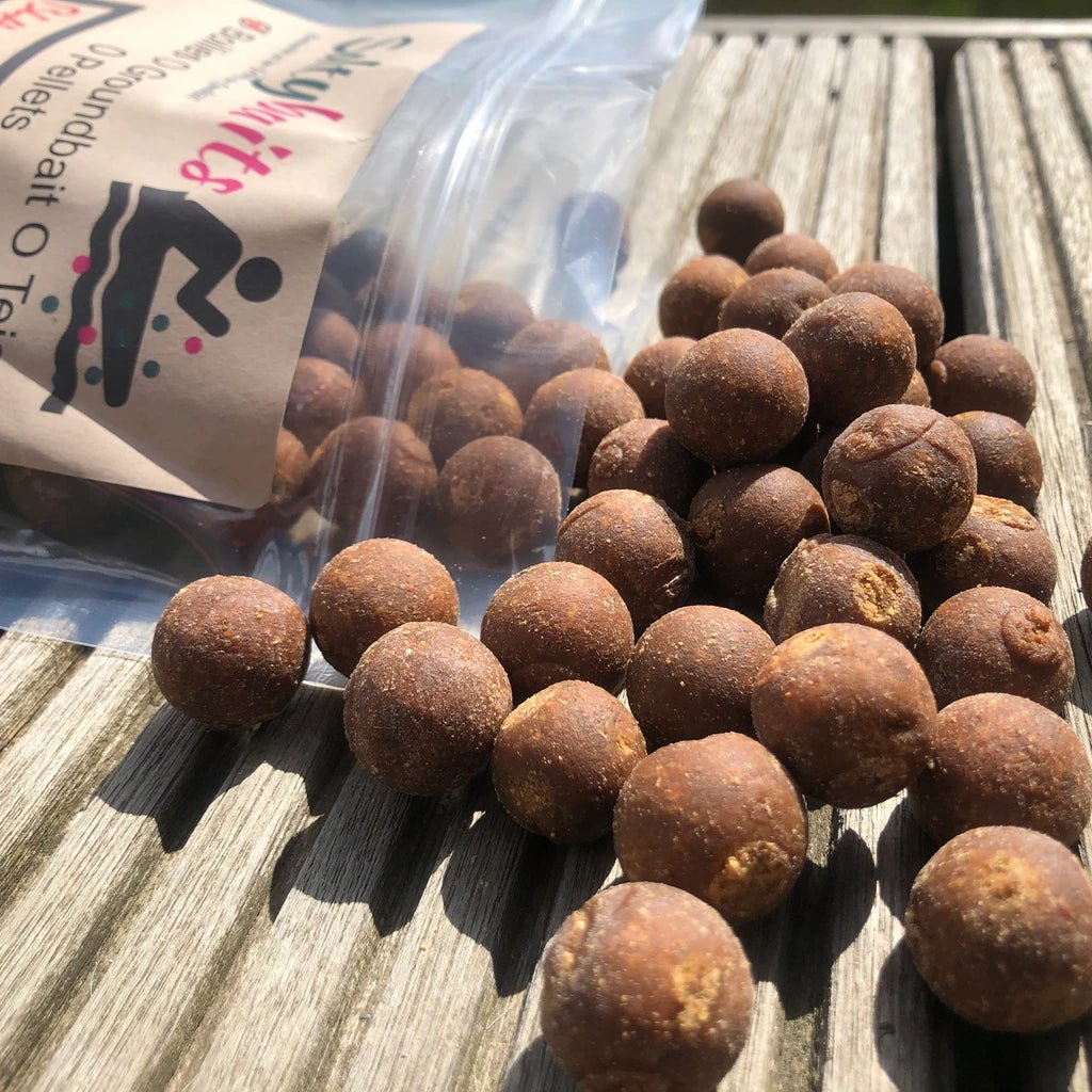 Saltybaits Black Acid 20mm 1kg - KM-Tackle