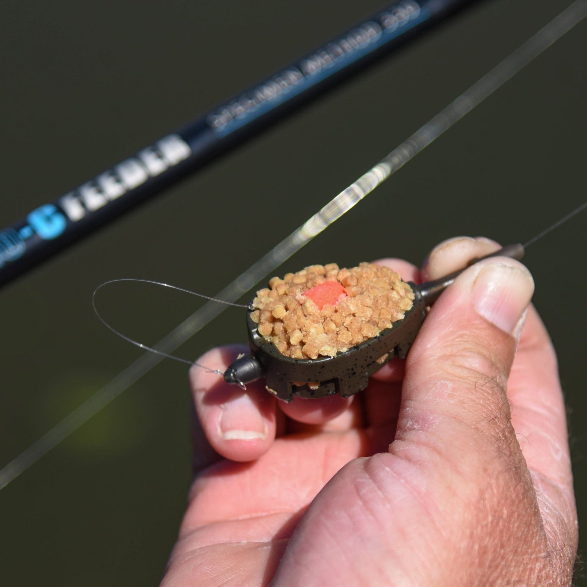 ACCELERATE EASY FILL FEEDER SMALL - KM-Tackle